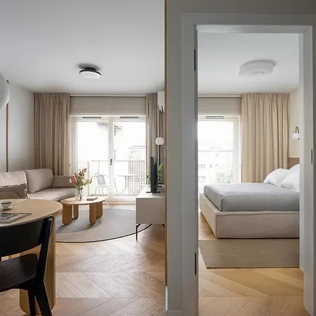 Czysta 4 Center With Ac -properunit Wrocław